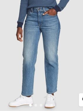 Eddie Bauer, authentic Voyager the perfect straight high-rise blue jeans NEW NWT